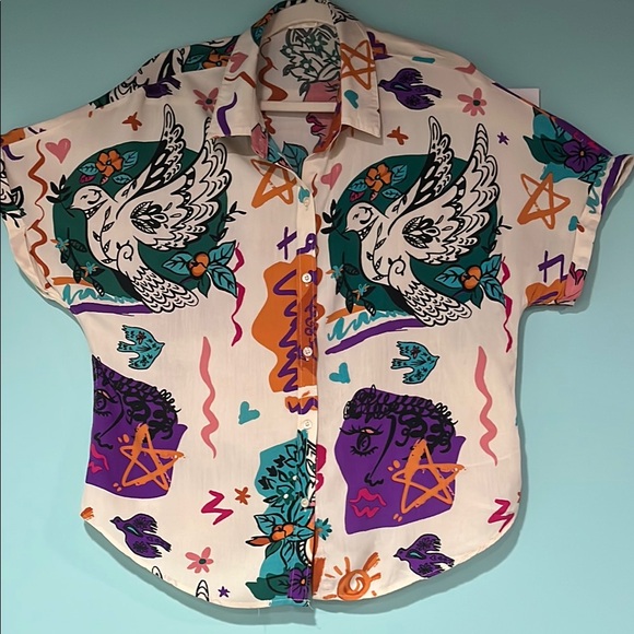 sunburst kiss Other - Women’s‎ top Sunburst kiss top women’s XL button up Graphic Print women’s  Shirt